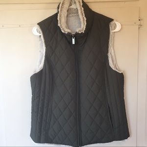 Weatherproof,Green/White,Reversible,Faux Fur, Vest